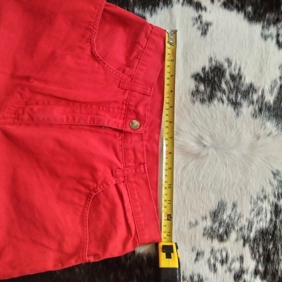 Vibrant Red High-Waisted Design Pants - Picture 5 of 9